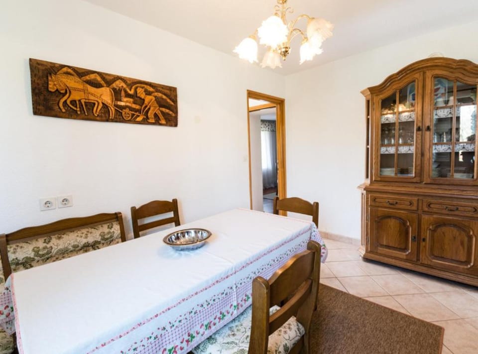 Villa (Five Bedroom Villa With Pool) | Property amenity