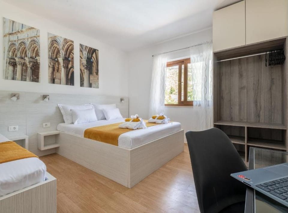 Villa (Three Bedroom Villa with Swimming Poo) | 2 bedrooms, cribs/infant beds