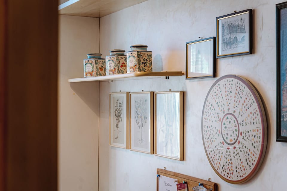 Superior Apartment, Courtyard View | Interior detail