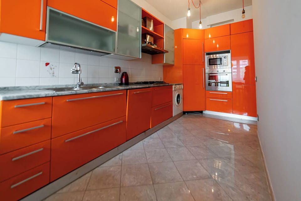 Apartment | Private kitchen | Fridge, microwave, oven, stovetop