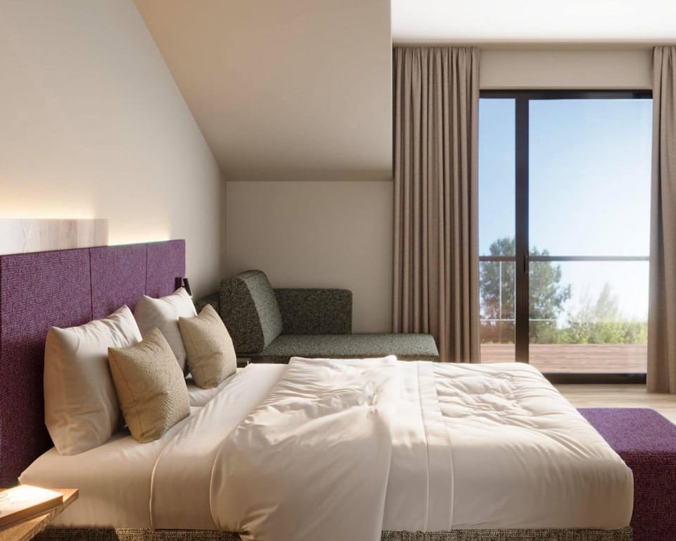 Standard Double Room, Balcony | Hypo-allergenic bedding, desk, laptop workspace, free WiFi