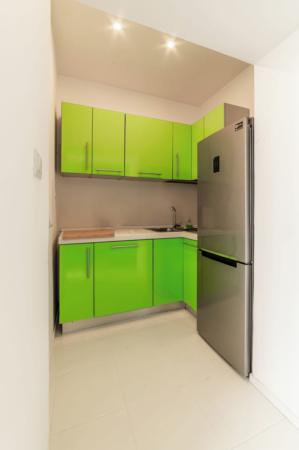 Superior Condo, Courtyard View | Private kitchen | Fridge, microwave, oven, stovetop