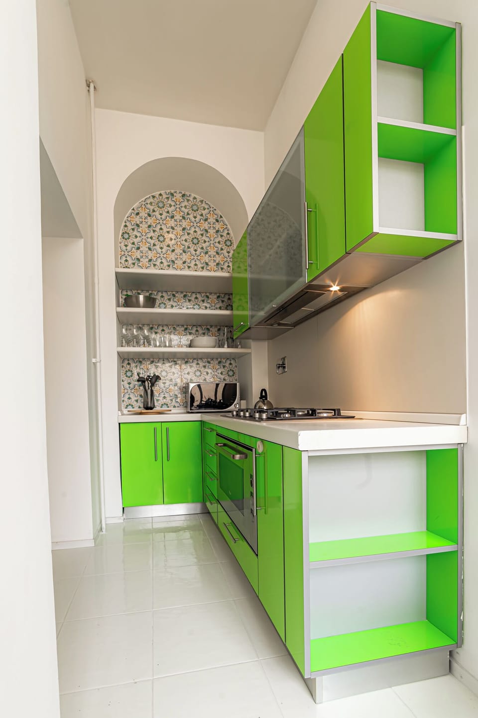 Superior Condo, Courtyard View | Private kitchen | Fridge, microwave, oven, stovetop