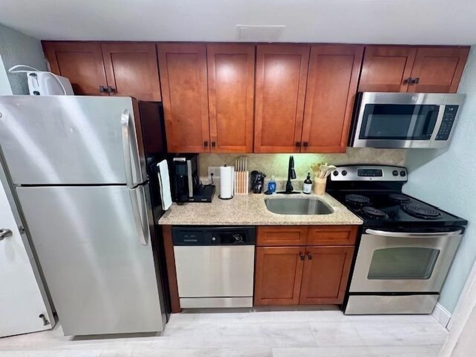 Kitchen with full size appliances