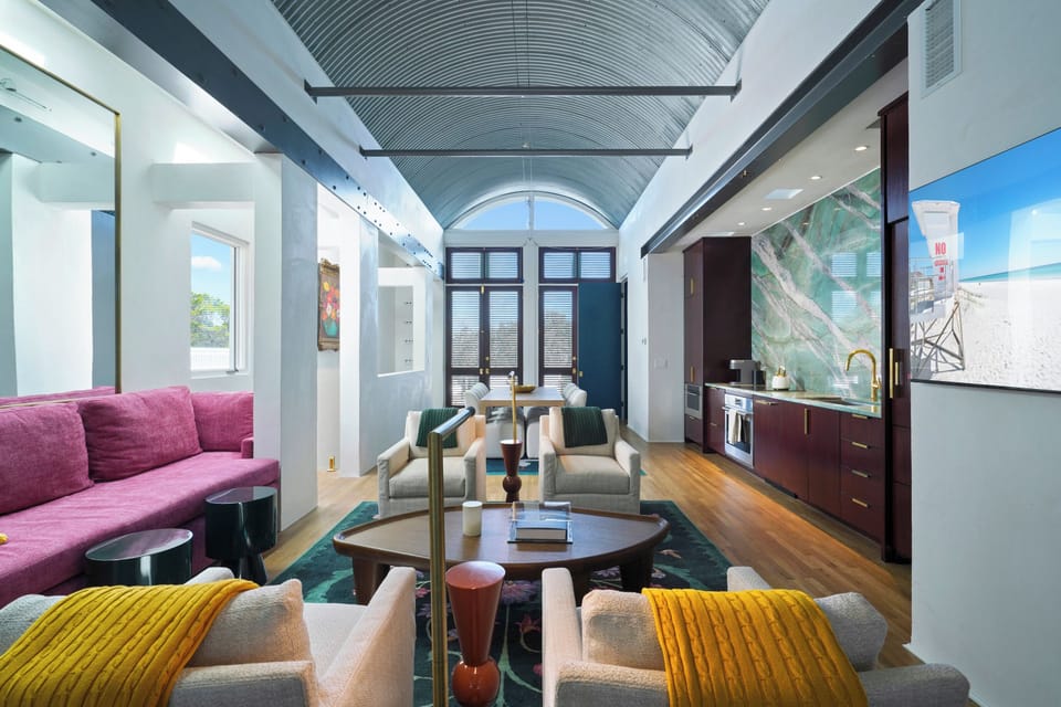 LUXURY LIVING AREA AND RENOVATED KITCHEN