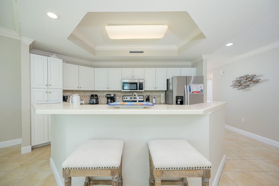 Condo, 2 Bedrooms | Private kitchen | Coffee/tea maker, fridge, oven