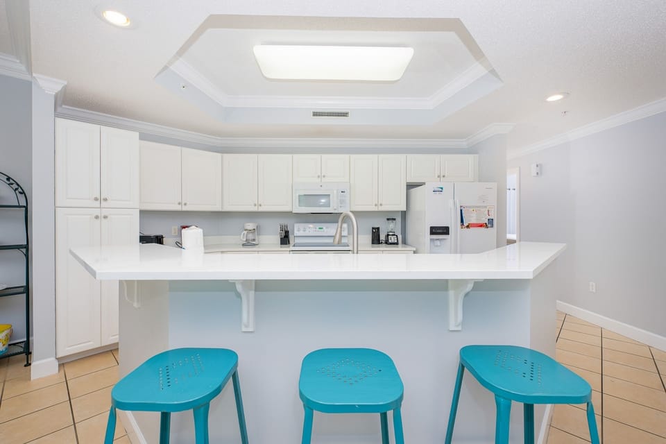 Condo, 2 Bedrooms | Private kitchen | Coffee/tea maker, fridge, oven