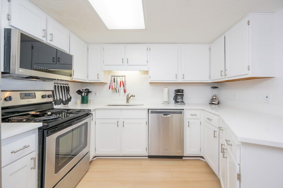 Condo, 2 Bedrooms | Private kitchen | Coffee/tea maker, fridge, oven