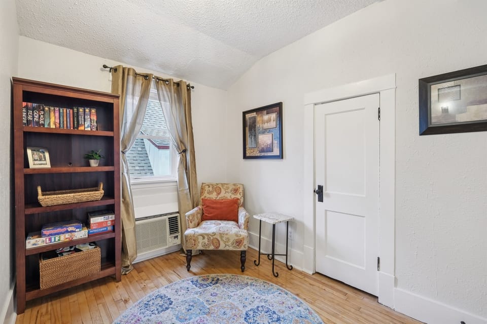 The cozy upstairs reading nook is perfect after a long day. Enjoy the books, games and beach gear as Bayberry is just across from Como Lake. 