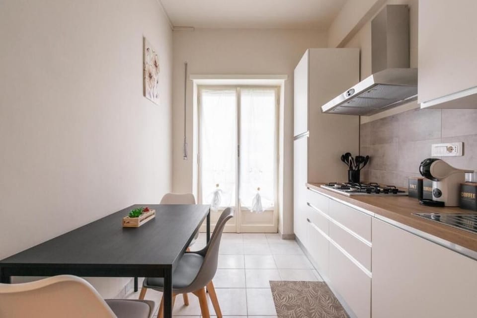Superior Apartment, Balcony | Private kitchen | Full-size fridge, microwave, oven, stovetop