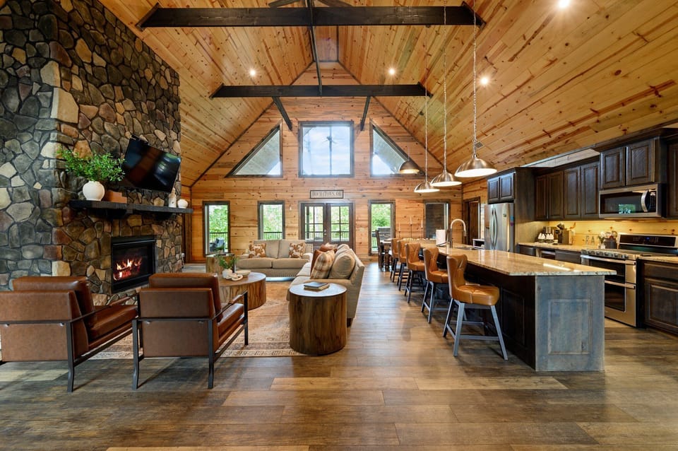 Stunning open-concept cabin living with room for everyone