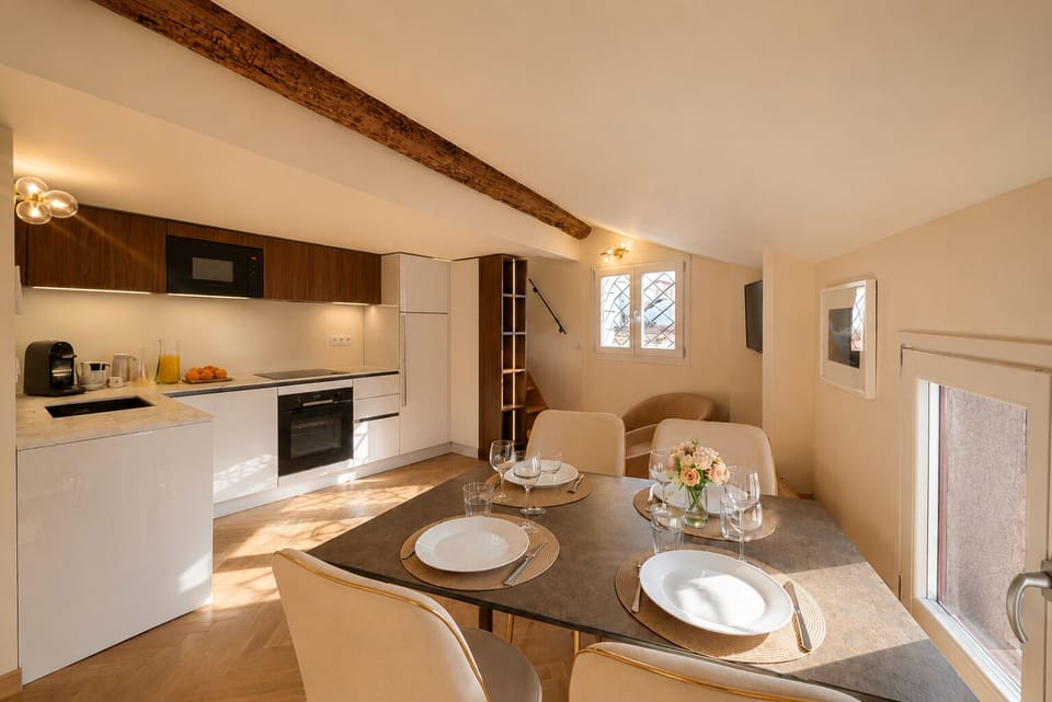 ~ The Dining room and kitchen - Maison Soleiha (Antibes, French riviera) ~ 