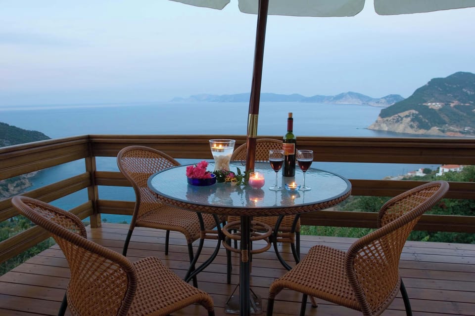 Time for a drink while gazing at the open horizon