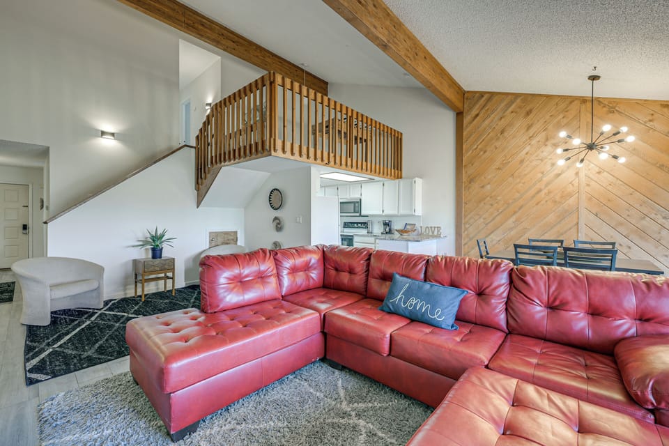 Apartment (3 Bedrooms) | Front of property