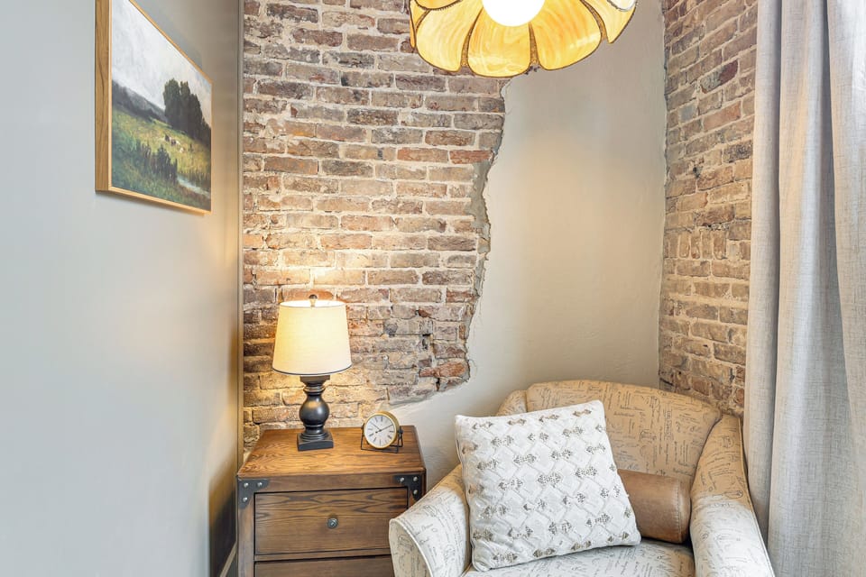 Apartment (1 Bedroom) | Interior