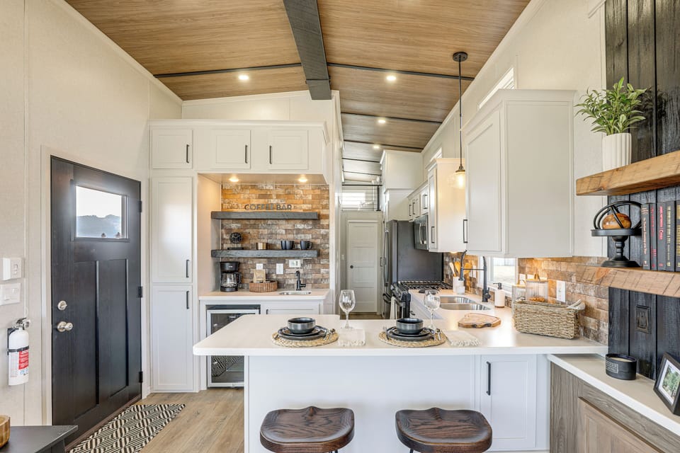 House (1 Bedroom) | Interior