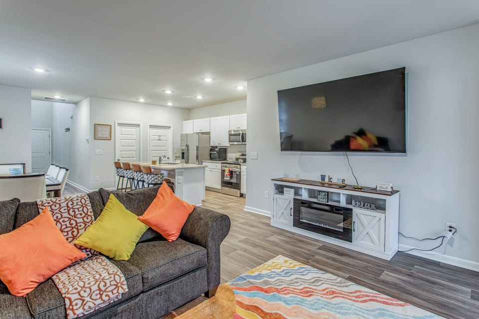 House (4 Bedrooms) | Interior