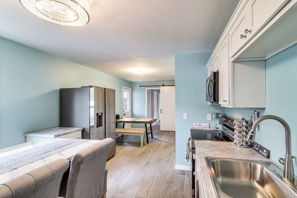 House (3 Bedrooms) | Interior