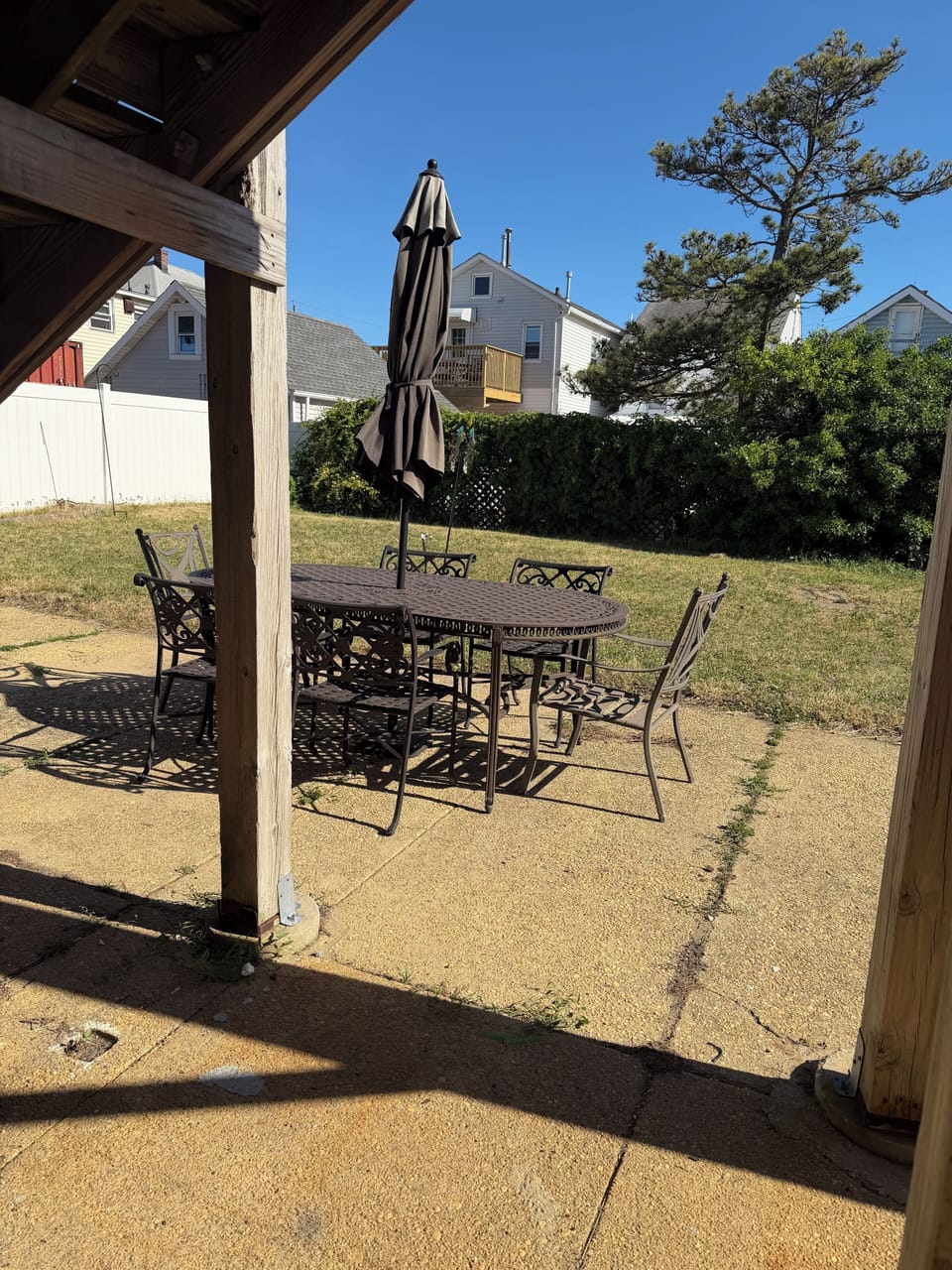 Outdoor dining
