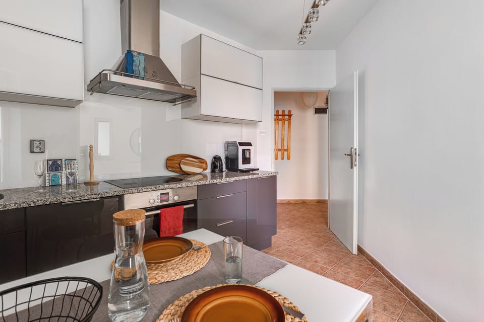 Apartment, Balcony | Private kitchen