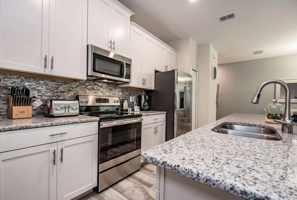 Indoors, Kitchen, Sink, Sink Faucet, Appliance