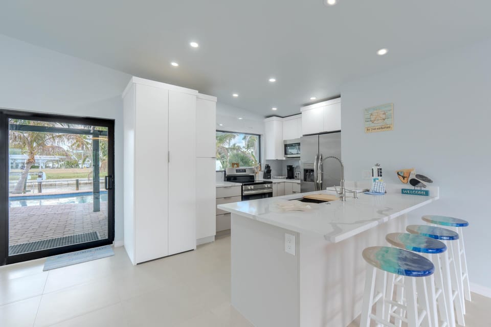 House, Multiple Beds (The Splash Pad) | Private kitchen