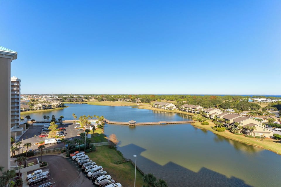 Seascape Lake is behind the building. Take a stroll across the Seascape Bridge, grill out at one of the many charcoal grills surrounding the lake, or catch some bass and bream!