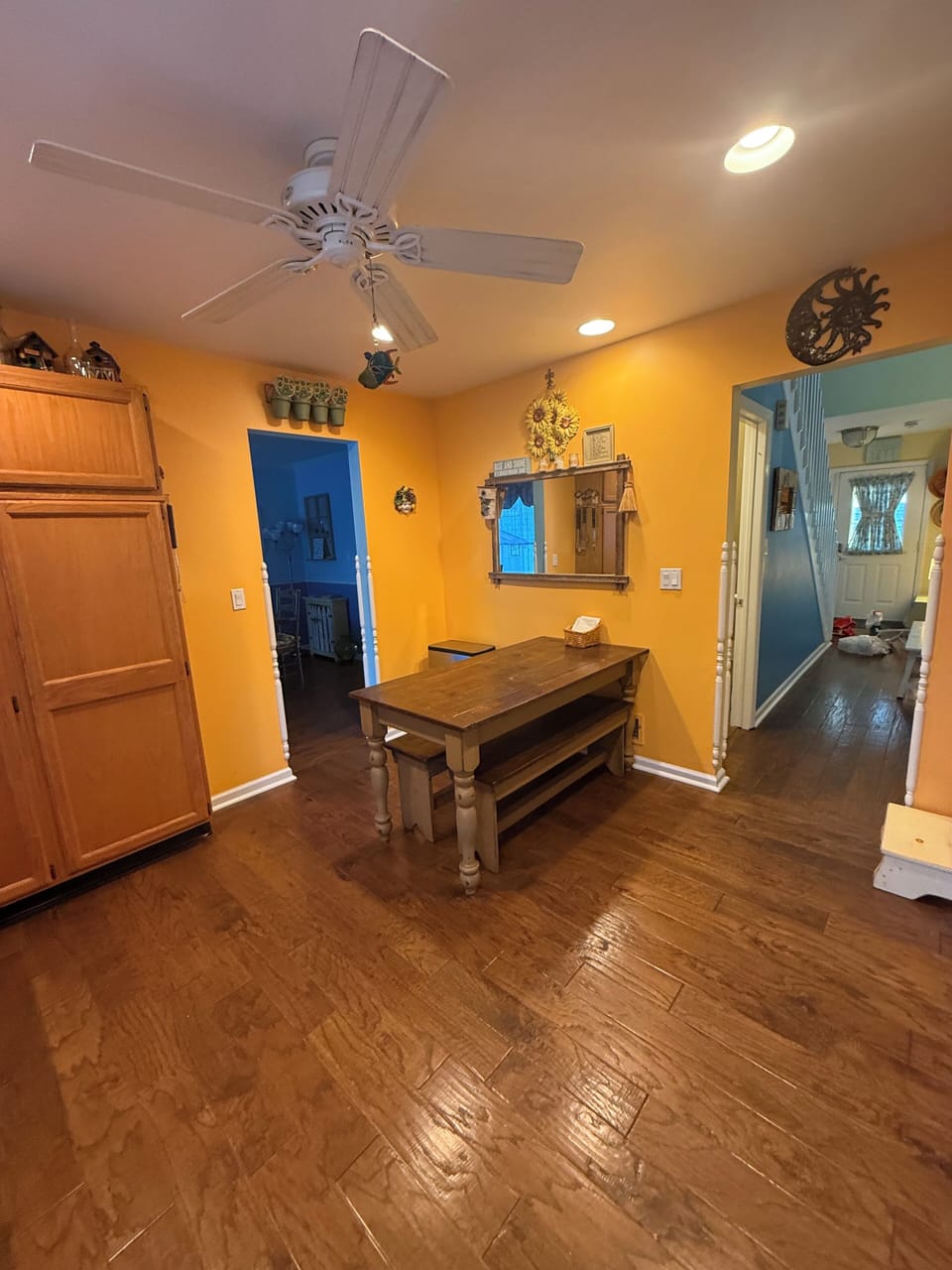 Eat-In Kitchen