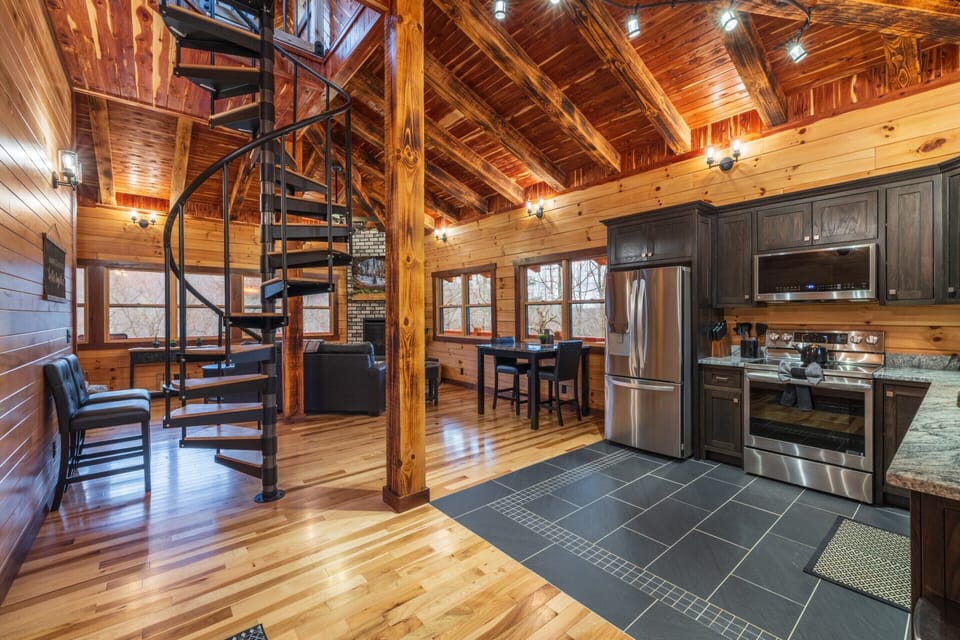 2. Looking toward Living Room, from Kitchen - Cloud 9 Treehouse