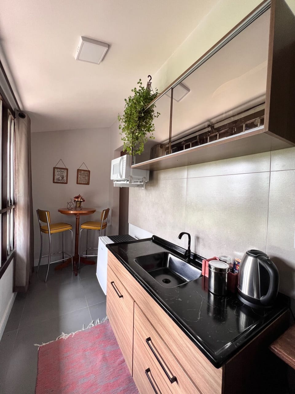 Twin Room | Free WiFi