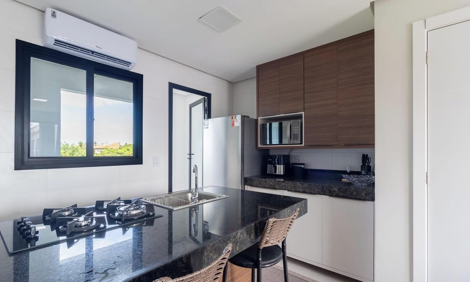 Basic Apartment | Private kitchen