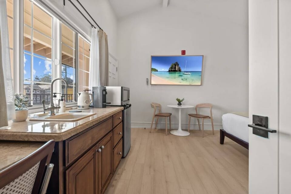 Kitchenette with Nespresso Coffee Machine and Mini Fridge - No Stove