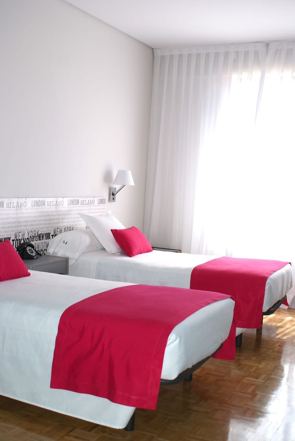 Superior Double Room | In-room safe, desk, soundproofing, free WiFi