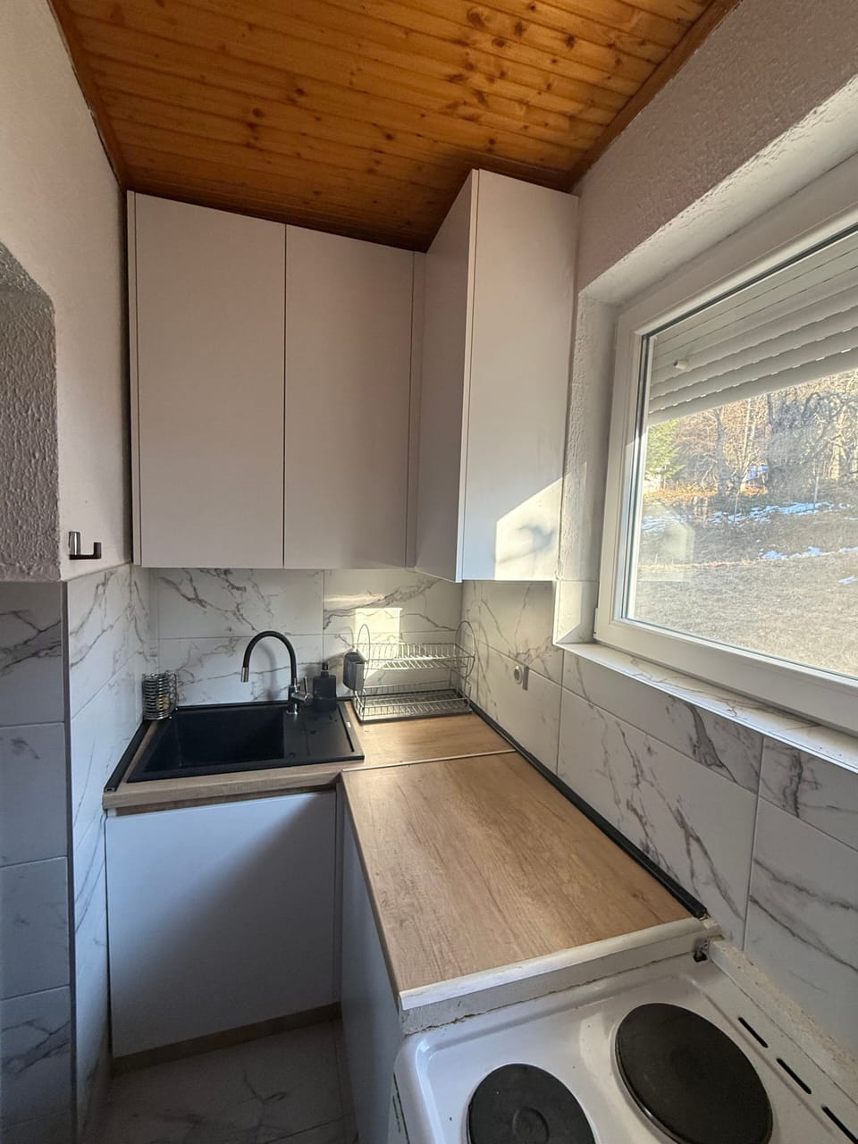 Chalet, 2 Bedrooms, Balcony, Lake View | Private kitchen