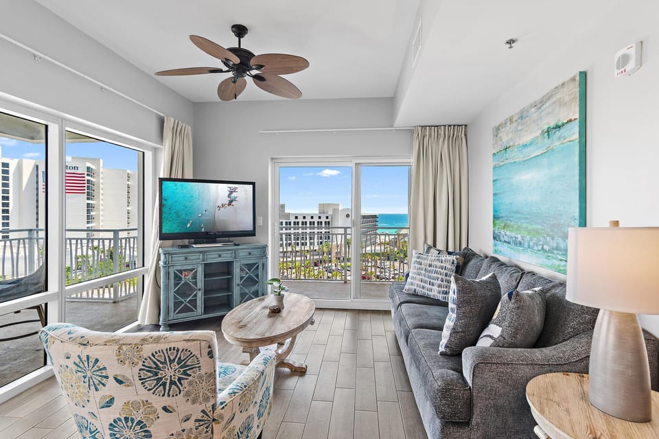Condo, 1 King Bed with Sofa bed (Luau II 6631) | Living area