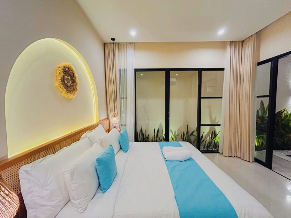 Villa, Ocean View | Iron/ironing board