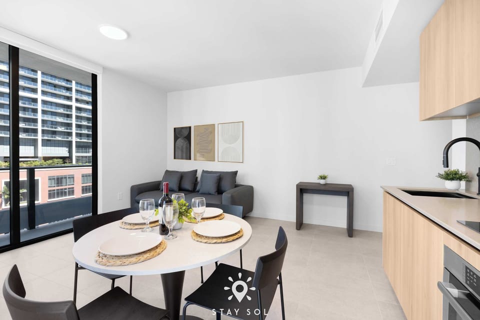 Living room - kitchen - Dining - Open layout 