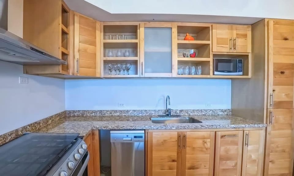 Spacious kitchen fully equipped, making it perfect for preparing any meal of the day.