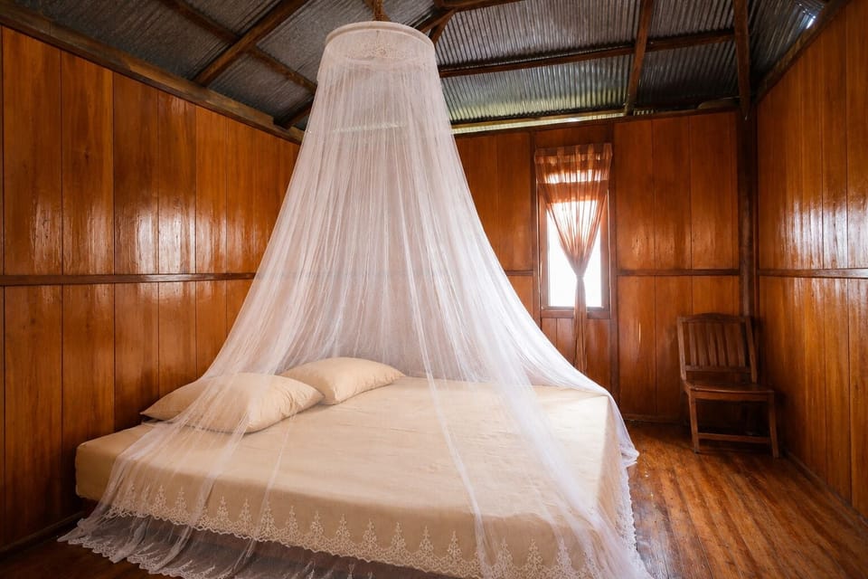 Family Triple Room, Ocean View | WiFi (free), bed sheets