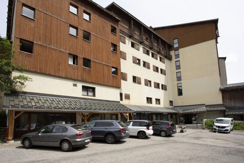 Holiday Park Facilities and Services 
