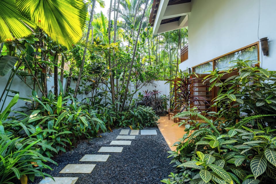 Villa, 2 Bedrooms, Private Pool, Garden View | Premium bedding, down comforters, memory foam beds, in-room safe