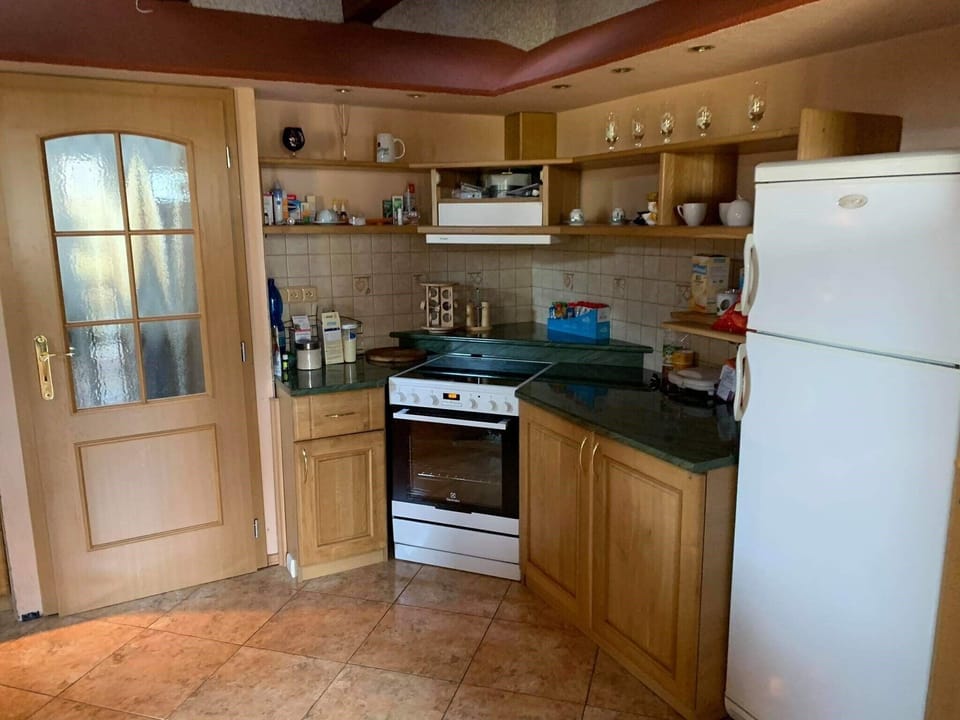 Premium Apartment | Private kitchen | Electric kettle