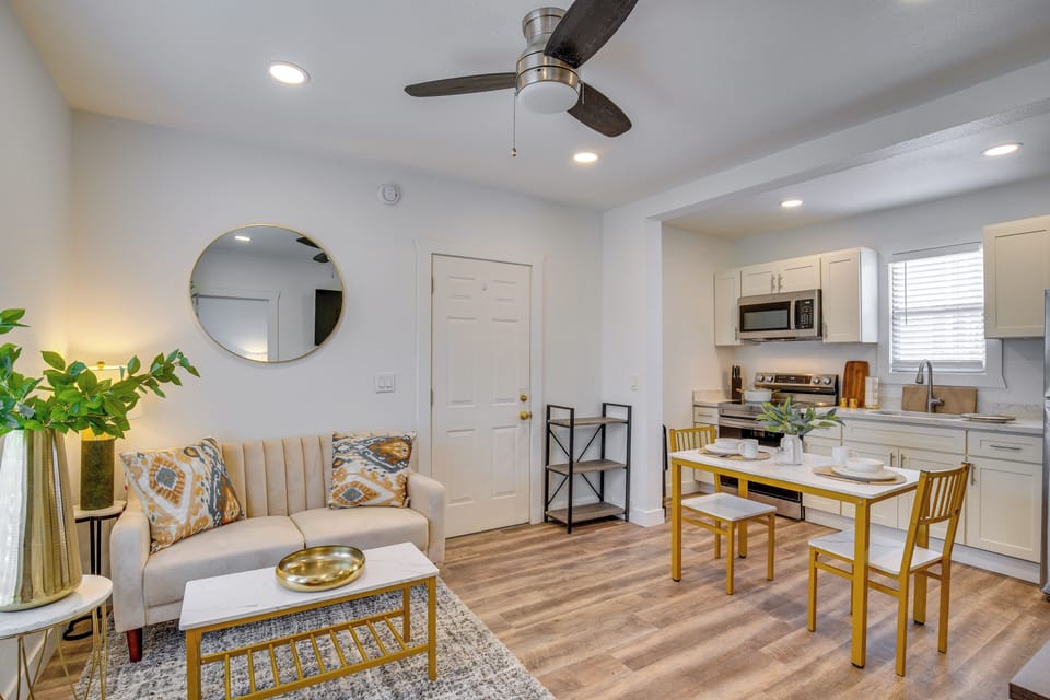 Apartment (1 Bedroom) | Interior