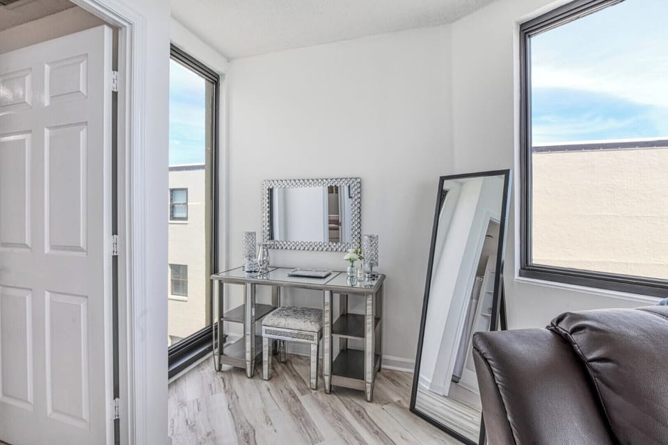 One Ocean Place Penthouse  2