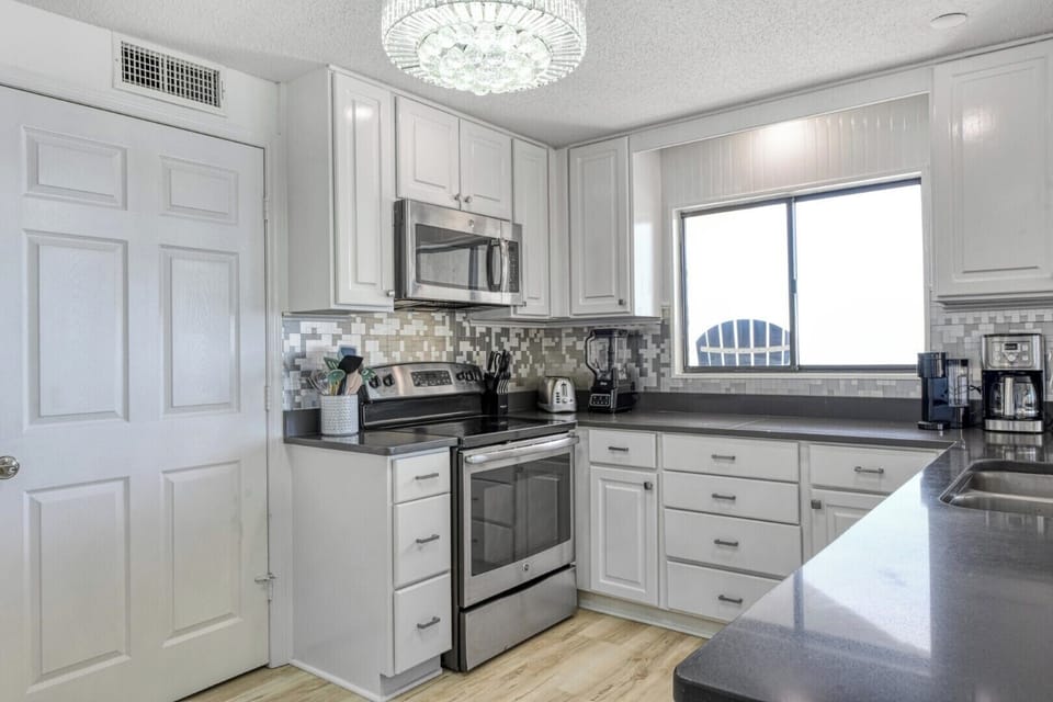 One Ocean Place Penthouse  2