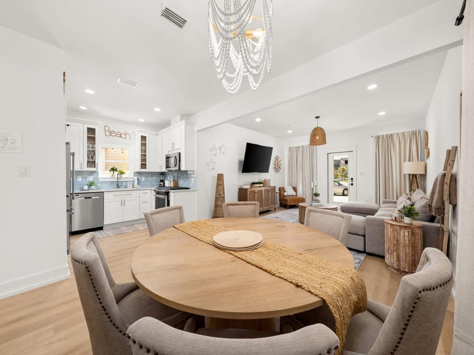 Dining Area - First Floor