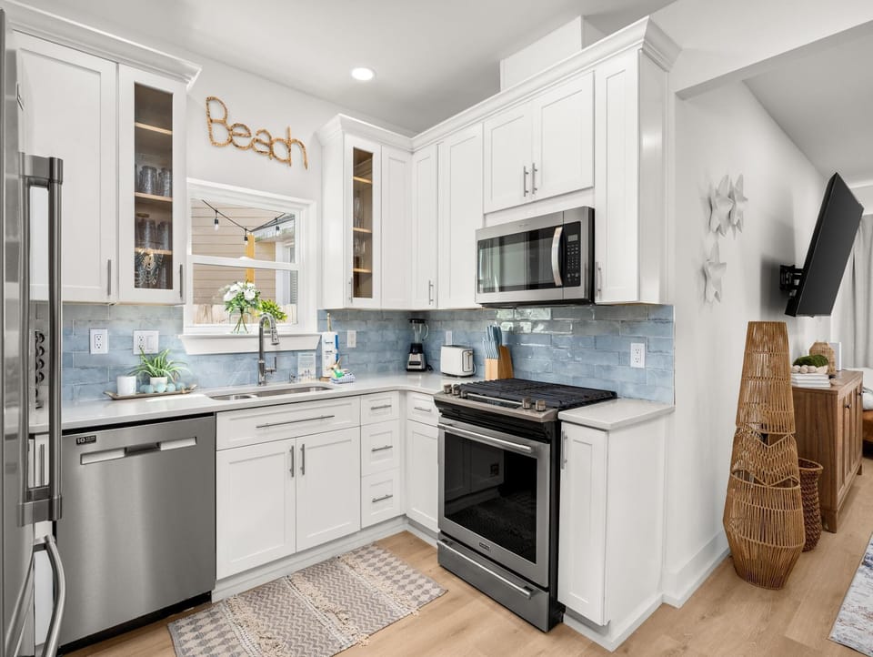 Kitchen - Modern Appliances - First Floor