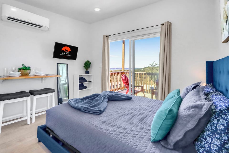 Wake up to the rolling hill views