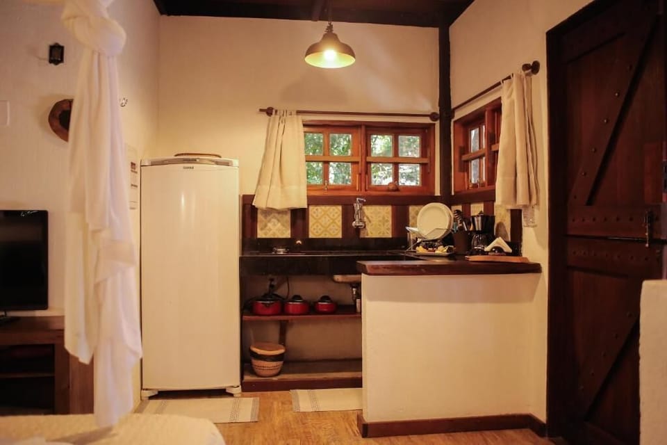 Classic Chalet, 1 Bedroom, Balcony, Courtyard View | Private kitchen | Mini-fridge