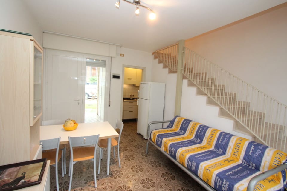 Villa, 2 Bedrooms, Patio, Garden View | Living room